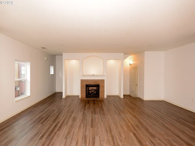 22838 Sw FOREST CREEK Dr 201, Sherwood, OR 97140