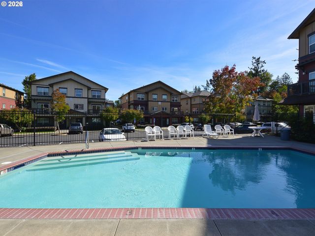 22838 Sw FOREST CREEK Dr 201, Sherwood, OR 97140