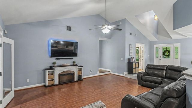 1413 HIDDEN CREEK LANE, Winter Haven, FL 33880