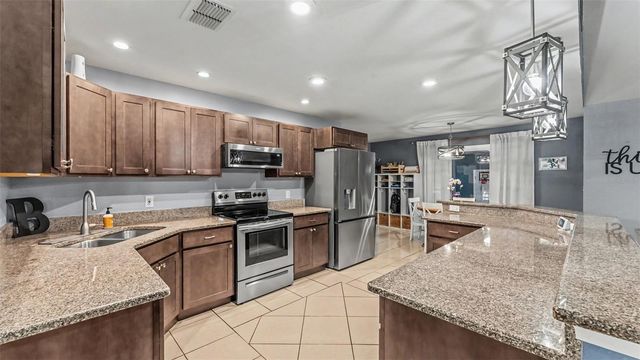 1413 HIDDEN CREEK LANE, Winter Haven, FL 33880