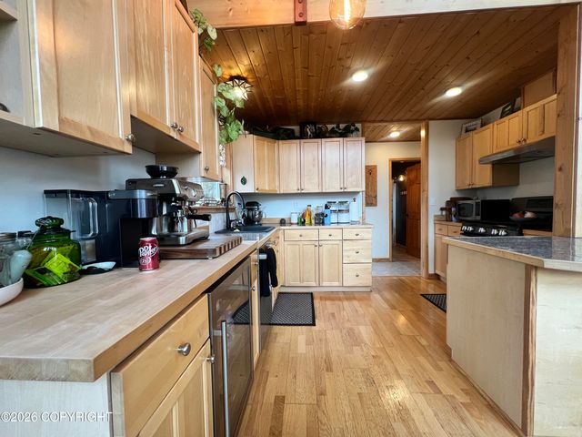 30671 Kuparuk Avenue, Eagle River, AK 99577