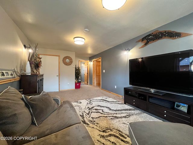 30671 Kuparuk Avenue, Eagle River, AK 99577