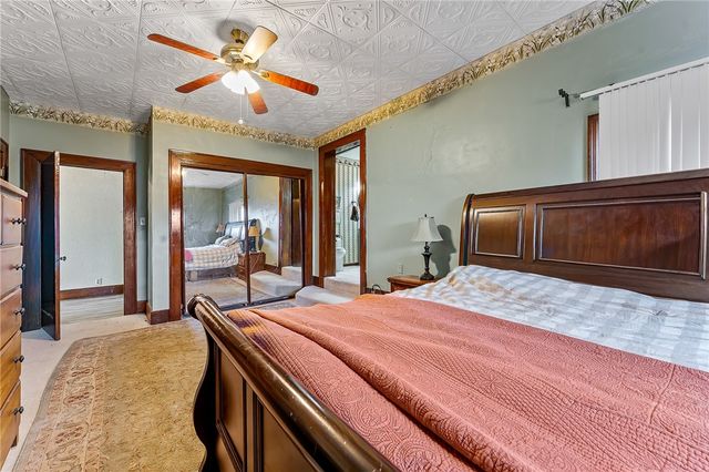 1767 S Eighty Eight Road, Greensboro, PA 15338