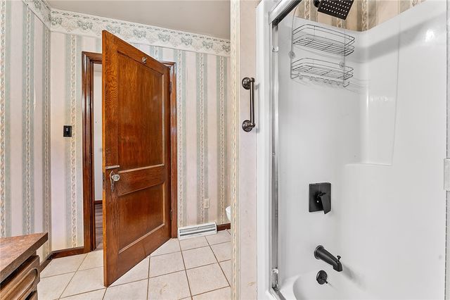 1767 S Eighty Eight Road, Greensboro, PA 15338