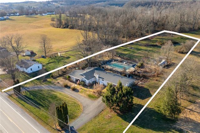 1767 S Eighty Eight Road, Greensboro, PA 15338