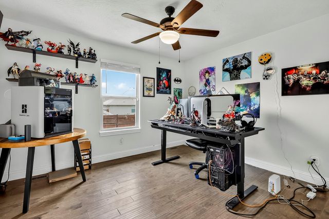 671 N Maplewood Hills Road, Nixa, MO 65714