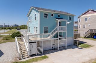 111 Summer Place Drive, N Topsail Beach, NC 28460