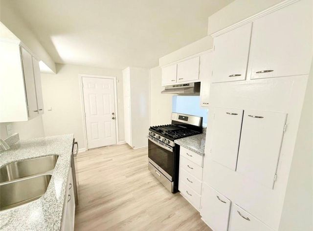 14106 White Heather Drive, Houston, TX 77045
