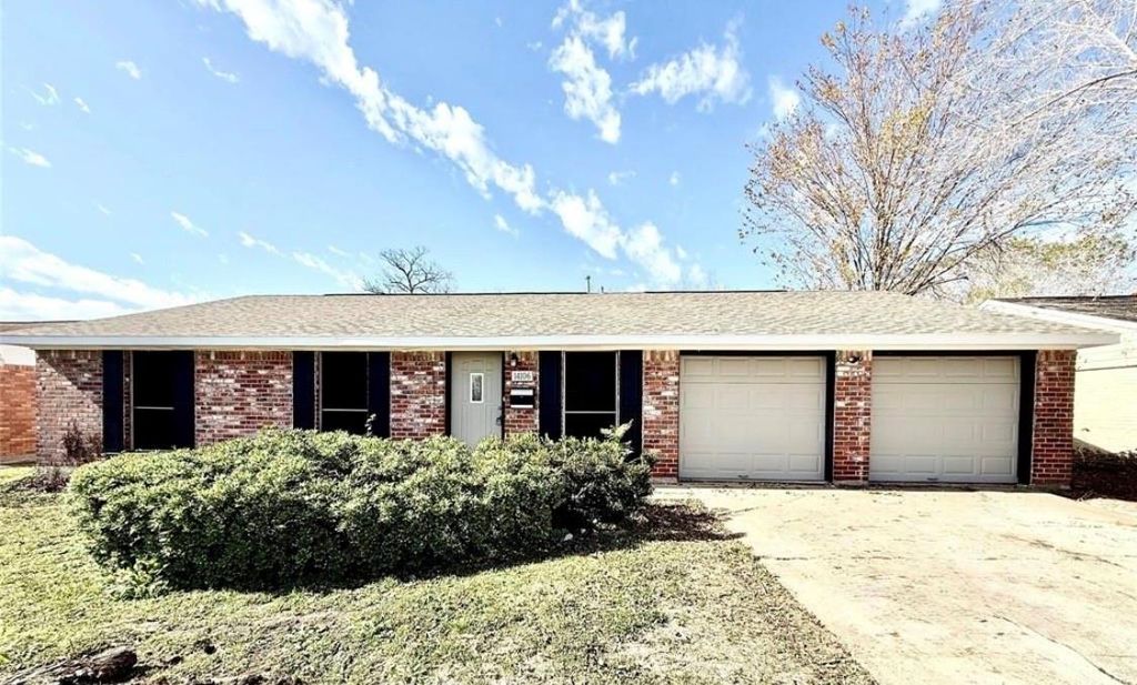 14106 White Heather Drive, Houston, TX 77045