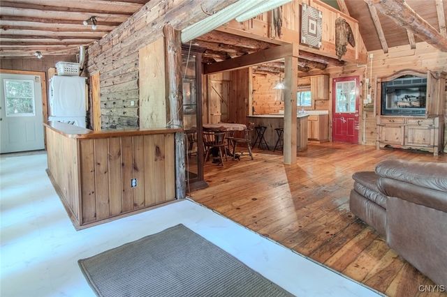 6443 Lingerlong Pond Road, Watson, NY 13343