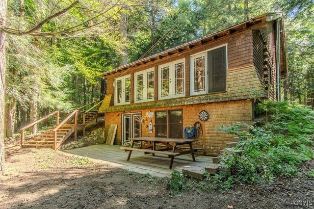 6443 Lingerlong Pond Road, Watson, NY 13343