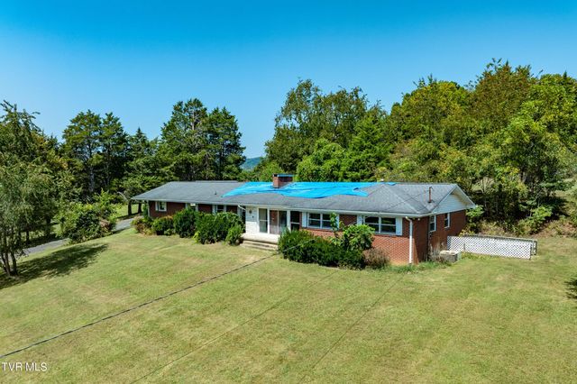 214 Bernard Avenue, Church Hill, TN 37642