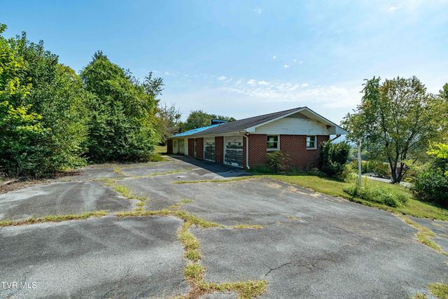 214 Bernard Avenue, Church Hill, TN 37642