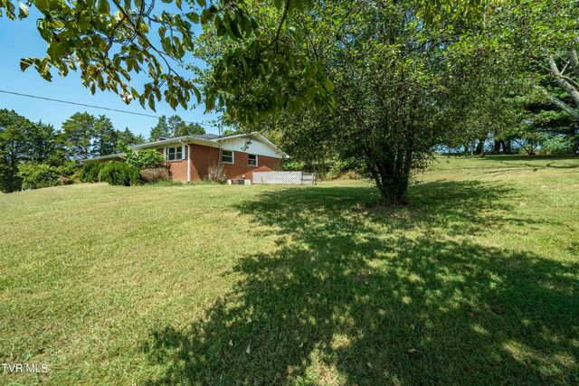 214 Bernard Avenue, Church Hill, TN 37642