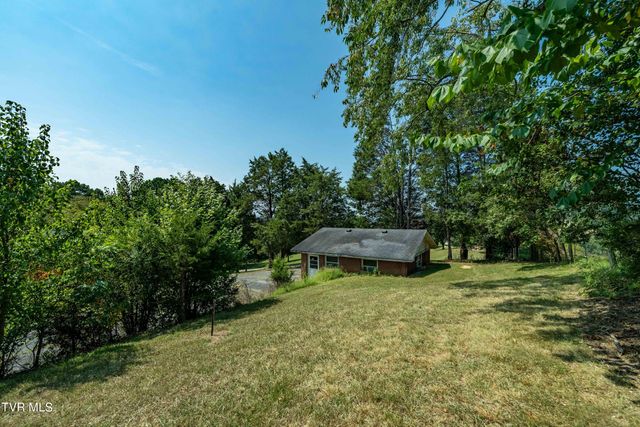 214 Bernard Avenue, Church Hill, TN 37642