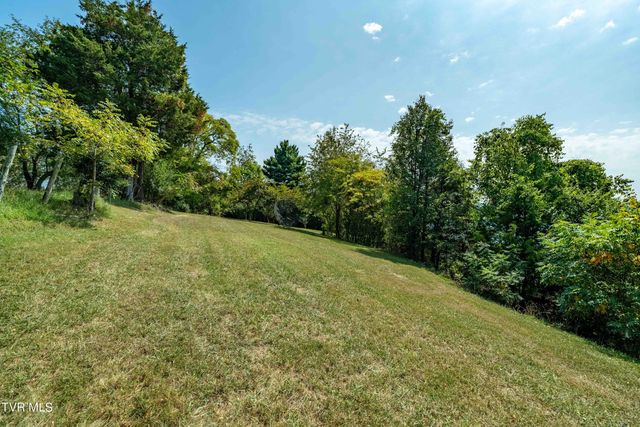 214 Bernard Avenue, Church Hill, TN 37642