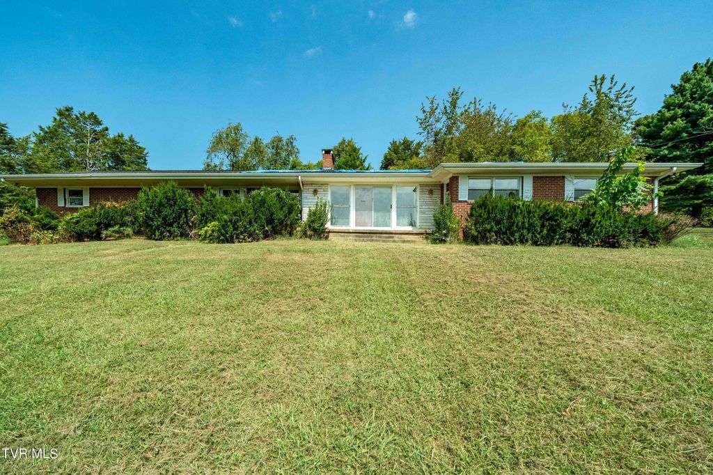 214 Bernard Avenue, Church Hill, TN 37642