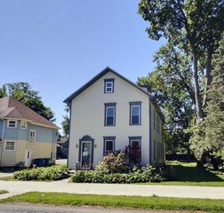 510 1st Street, La Porte, IN 46350