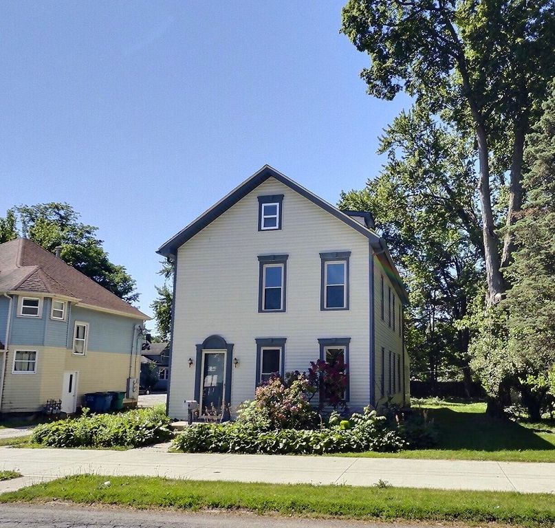 510 1st Street, La Porte, IN 46350