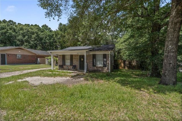1933 Pallister Place W, Mobile, AL 36618