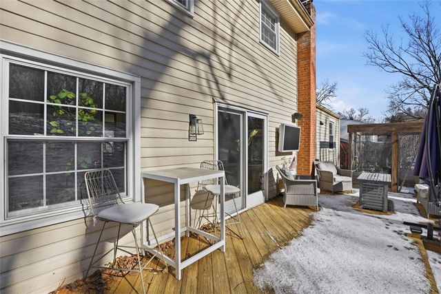 2345 Harrow Rd, Upper St Clair, PA 15241