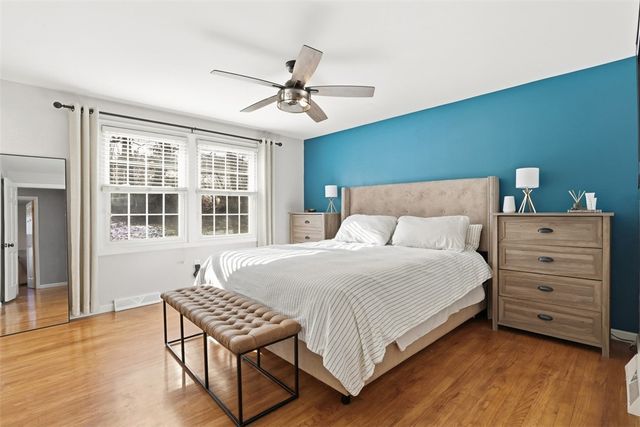 2345 Harrow Rd, Upper St Clair, PA 15241