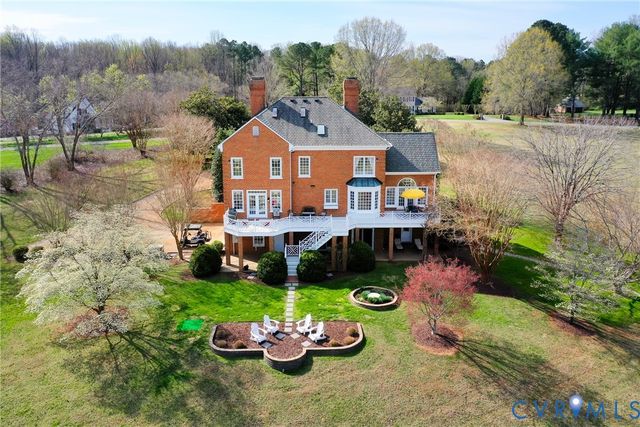 4 Red Fox Rd, Manakin Sabot, VA 23103