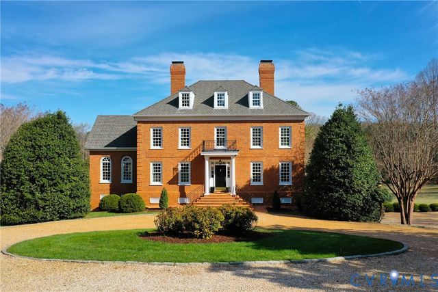 4 Red Fox Rd, Manakin Sabot, VA 23103