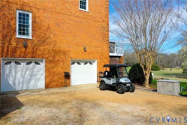 4 Red Fox Rd, Manakin Sabot, VA 23103