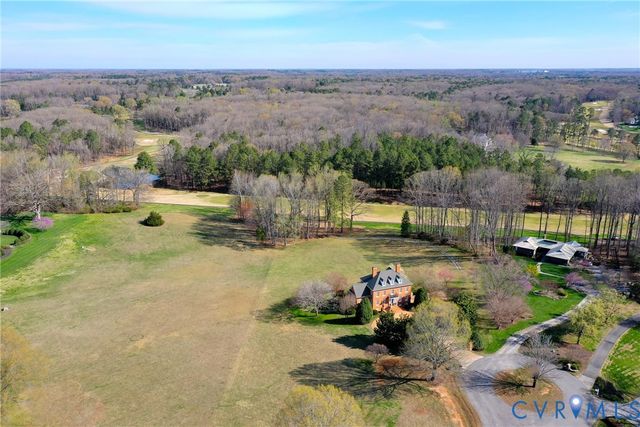 4 Red Fox Rd, Manakin Sabot, VA 23103