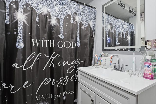 872 Lonsdale Avenue, Central Falls, RI 02863