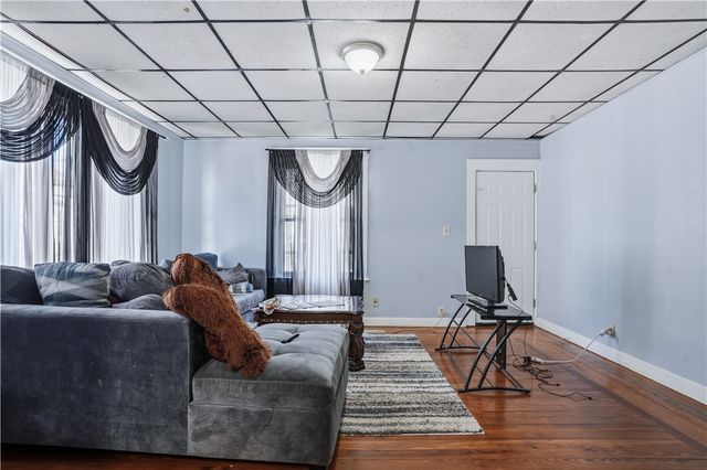 872 Lonsdale Avenue, Central Falls, RI 02863