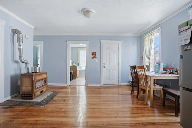 872 Lonsdale Avenue, Central Falls, RI 02863