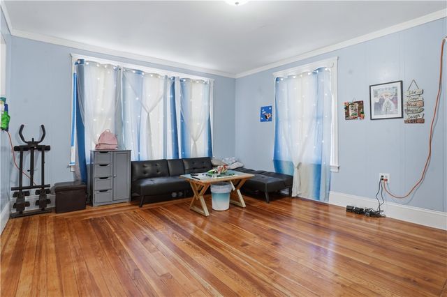 872 Lonsdale Avenue, Central Falls, RI 02863