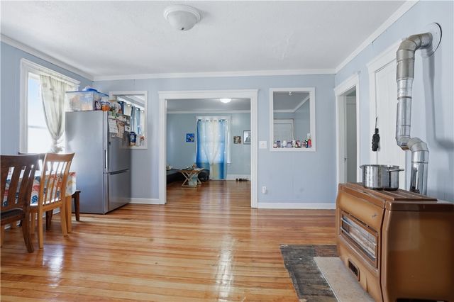 872 Lonsdale Avenue, Central Falls, RI 02863