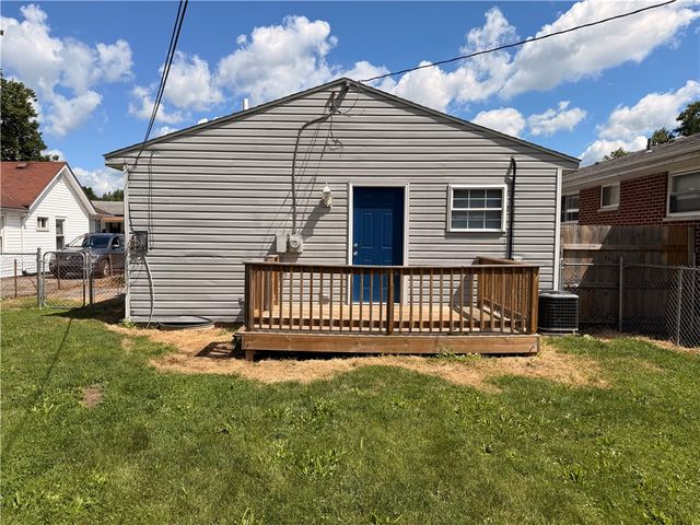2142 Gipsy Drive, Dayton, OH 45414