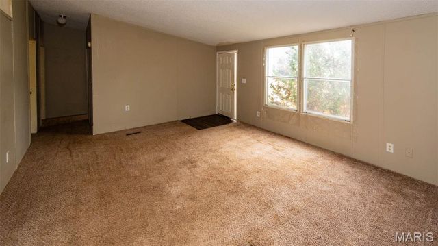 3 Zacks Acres, Villa Ridge, MO 63089