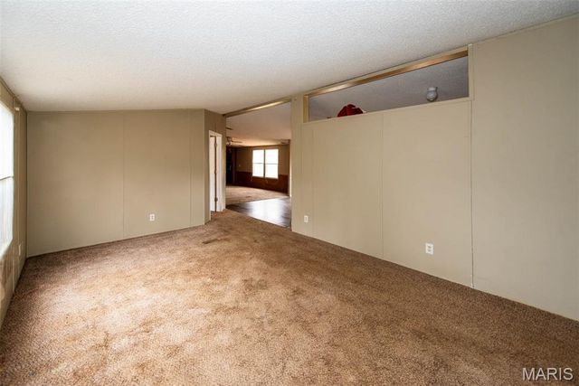 3 Zacks Acres, Villa Ridge, MO 63089