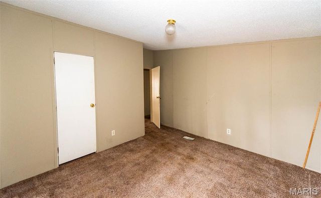 3 Zacks Acres, Villa Ridge, MO 63089