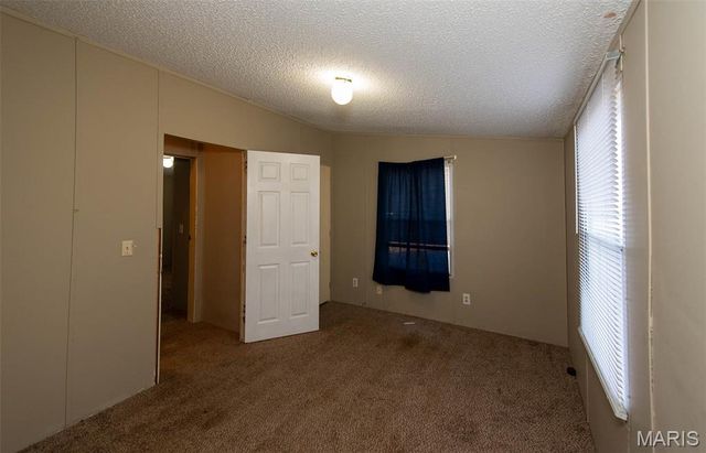 3 Zacks Acres, Villa Ridge, MO 63089