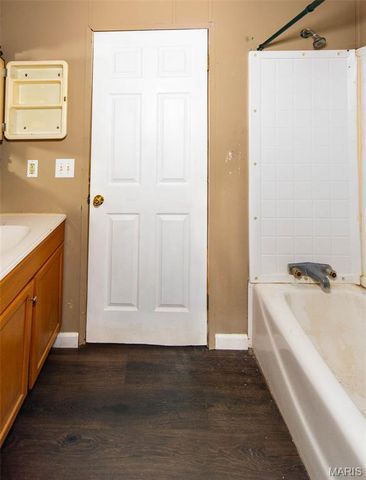 3 Zacks Acres, Villa Ridge, MO 63089