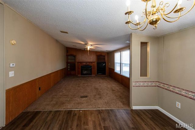 3 Zacks Acres, Villa Ridge, MO 63089