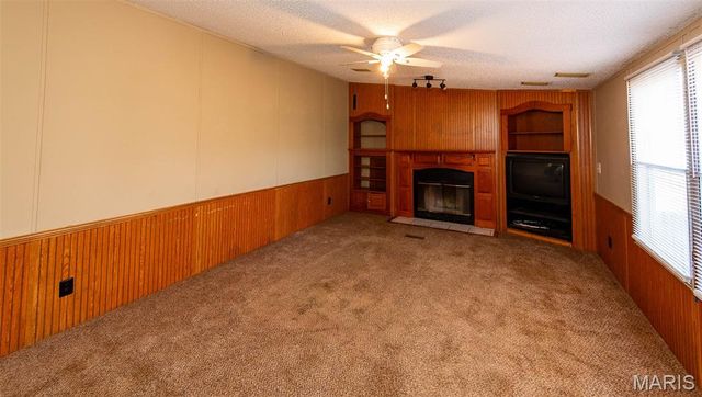 3 Zacks Acres, Villa Ridge, MO 63089