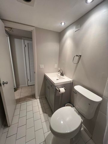 31 WESTBURY B Circle 31, Deerfield Beach, FL 33442
