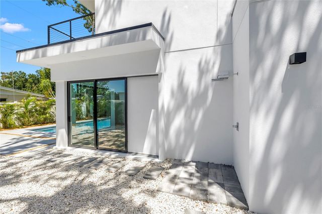 2345 TEMPLE STREET, Sarasota, FL 34239