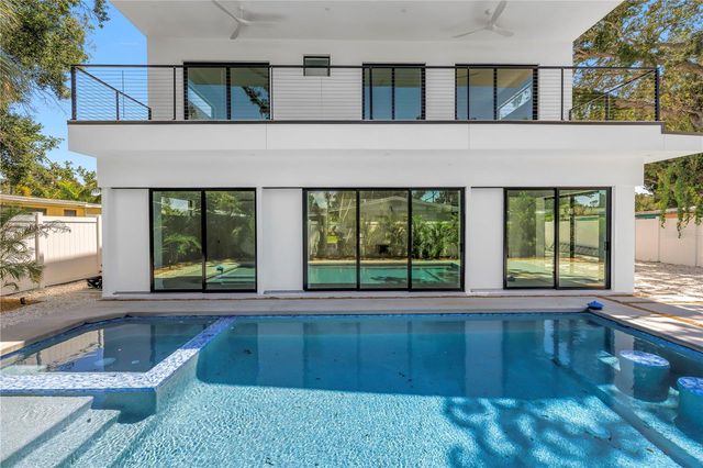 2345 TEMPLE STREET, Sarasota, FL 34239