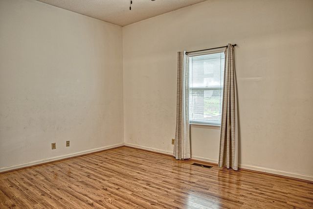 378 Hermitage Ave, Cookeville, TN 38501
