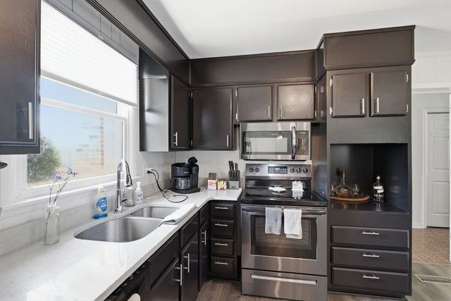 4298 Allison Ln, Springfield, TN 37172