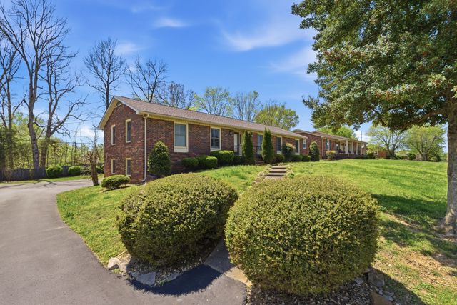 4298 Allison Ln, Springfield, TN 37172