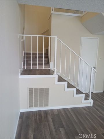 134 Racquet Club, Compton, CA 90220